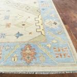 Serene Heritage Handknotted Wool Rug – Ivory & Blue - Image 3