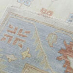 Serene Heritage Handknotted Wool Rug – Ivory & Blue - Image 4